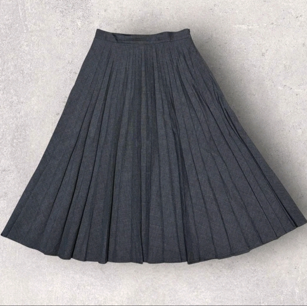 Vintage Margaret Howell Pleated Accordion 100% Wool Skirt Grey